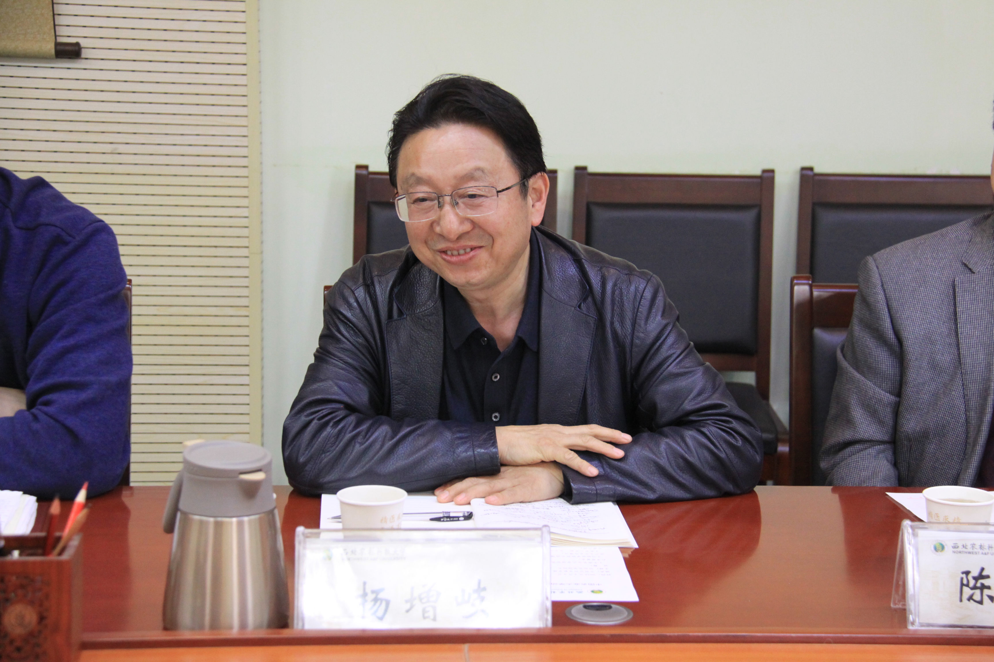 768ceee1826f411b83d7658a1eb65299.jpg 768ceee1826f411b83d7658a1eb65299.jpg