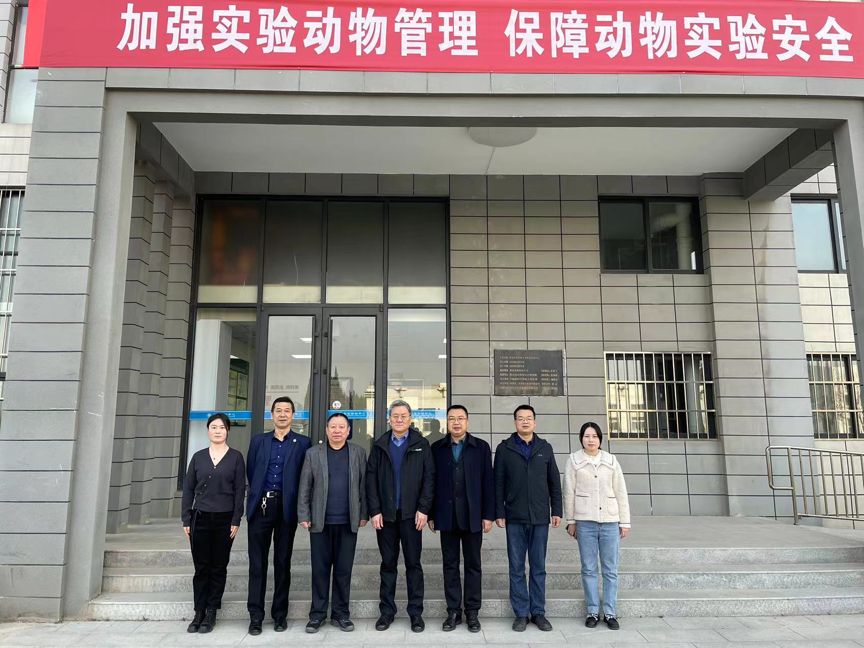 fc87073cb89c45bd9560ecb7018d0880.jpg fc87073cb89c45bd9560ecb7018d0880.jpg